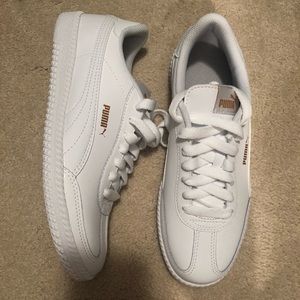 New Puma leather shoes